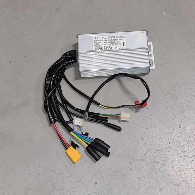 Elektronikbox Velocifero Mad 1600 XT90 Typ B