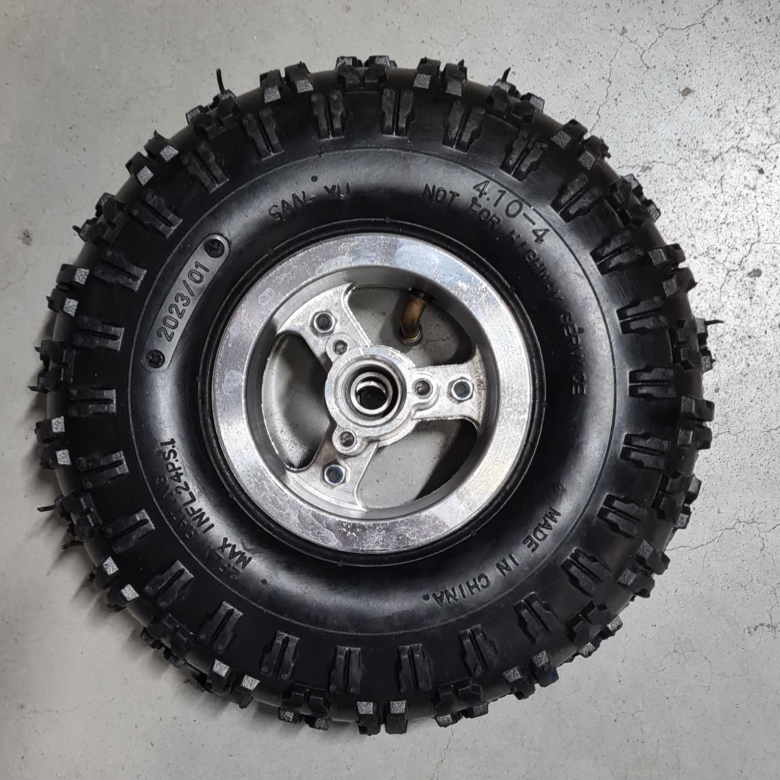 Nitrox ATV Spirit 500W - Front Wheel